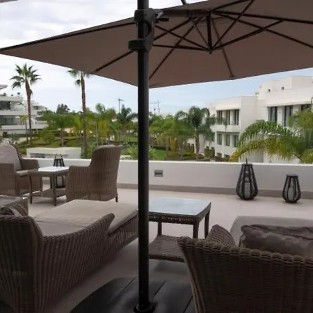 Cataleya Penthouse - Ideal For Golf Enthusiasts * Estepona